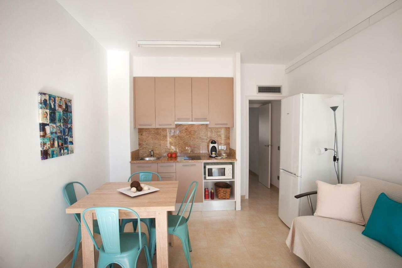 Apartamento A Pie De Playa, Climatizado Y Parking Roses Luaran gambar
