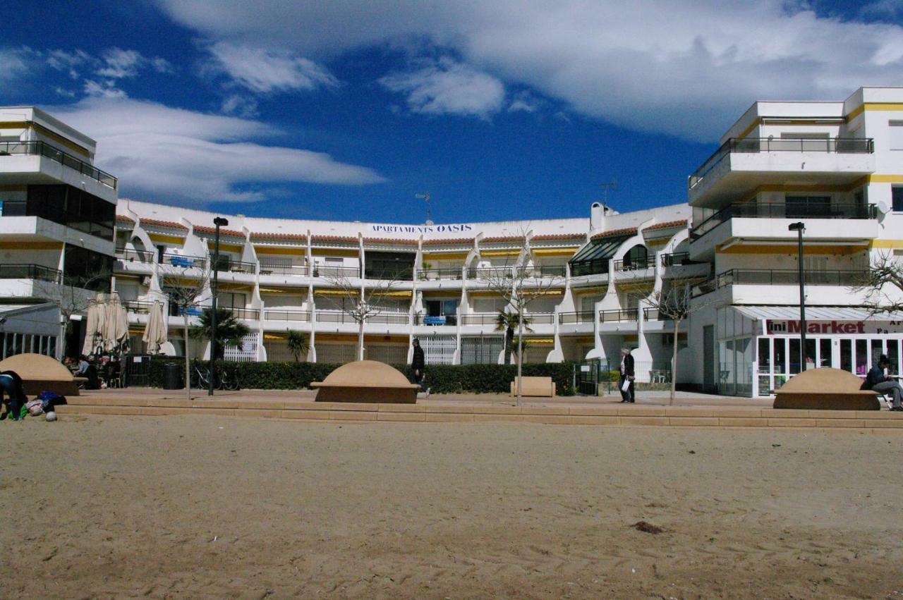 Apartamento A Pie De Playa, Climatizado Y Parking Roses Luaran gambar